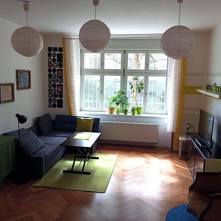 Garden Apartment ปราก ภายนอก รูปภาพ